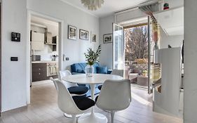 Joivy Delightful Flat With Balcony